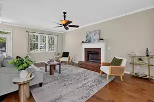 111 Bonneau Ct, Summerville, SC 29485 - Photo 5