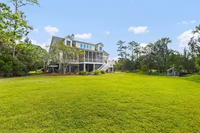 1924 Shields Lane, Mount Pleasant, SC 29466 - Photo 53