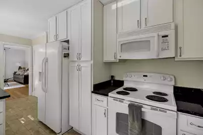 822 Rogers Lane, Mount Pleasant, SC 29464 - Photo 11