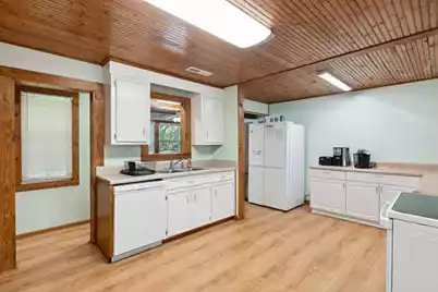 518 Ashley Avenue W, Folly Beach, SC 29439 - Photo 17