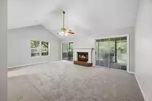 185 Thames Ave, Summerville, SC 29485 - Photo 3