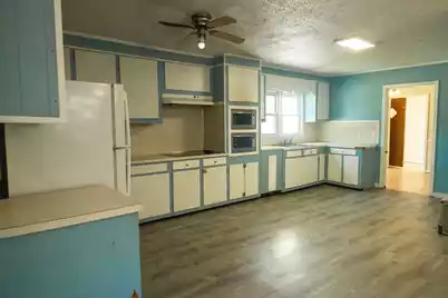 402 New Street, Smoaks, SC 29481 - Photo 11
