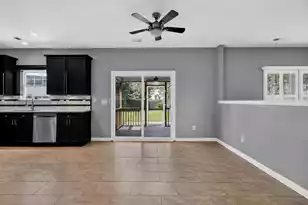 5236 Lenora Dr, Summerville, SC 29485 - Photo 9