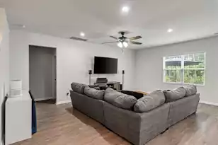 211 Shadybrook Dr, Summerville, SC 29486 - Photo 17
