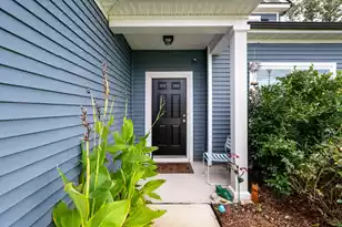 211 Shadybrook Dr, Summerville, SC 29486 - Photo 3