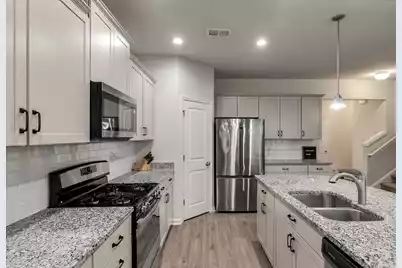 211 Shadybrook Drive, Summerville, SC 29486 - Photo 11