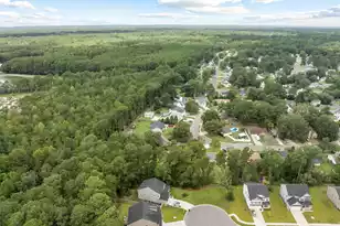 222 Mohican Cir, Summerville, SC 29483 - Photo 31