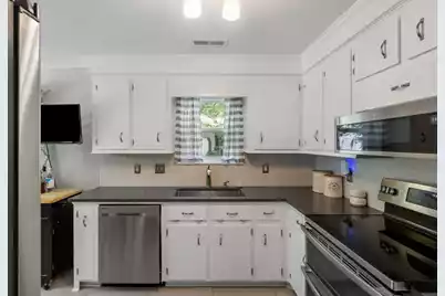 222 Mohican Circle, Summerville, SC 29483 - Photo 15