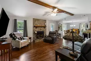 222 Mohican Cir, Summerville, SC 29483 - Photo 9