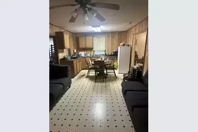 1023 Roosevelt Drive, Summerton, SC 29148 - Photo 7