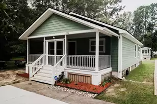 2956 Bobo Rd, Mount Pleasant, SC 29466 - Photo 1