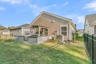 1040 Grace Fld Ave, Summerville, SC 29485 - Photo 35