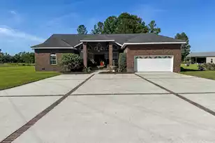 824 Hilton Hall Rd, Walterboro, SC 29488 - Photo 1