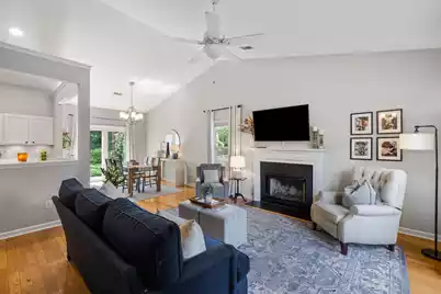451 Piazza Court S, Mount Pleasant, SC 29464 - Photo 7