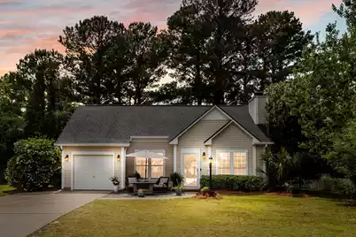 451 Piazza Court S, Mount Pleasant, SC 29464 - Photo 1