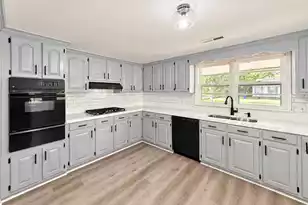 1926 Danny St, Charleston, SC 29412 - Photo 19