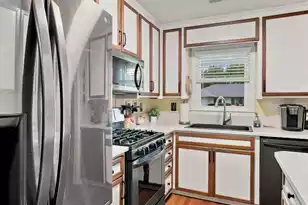 336 Canterbury Rd, Charleston, SC 29407 - Photo 11