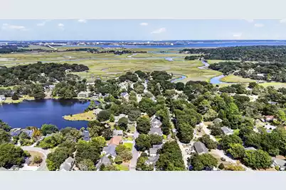 112 Oyster Point Row, Charleston, SC 29412 - Photo 35