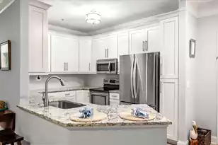 1025 Riverland Woods Pl #Apt 212, Charleston, SC 29412 - Photo 5