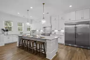 2108 Cape Jasmine Ct, Mount Pleasant, SC 29464 - Photo 7