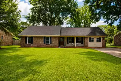 1660 Babington Way, Mount Pleasant, SC 29464 - Photo 7