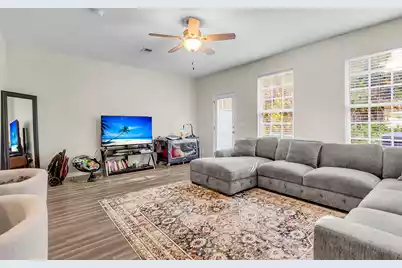 907 Hemingway Circle, Summerville, SC 29483 - Photo 9
