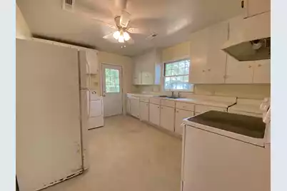 1429 Simmons Street, Mount Pleasant, SC 29464 - Photo 5