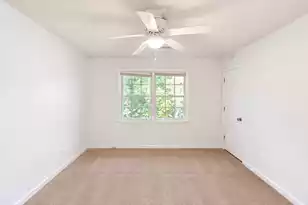 912 Sea Gull Dr, Mount Pleasant, SC 29464 - Photo 13