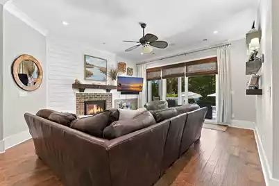 3021 Ashburtion Way, Mount Pleasant, SC 29466 - Photo 7