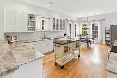 880 Trent Street, Charleston, SC 29414 - Photo 9