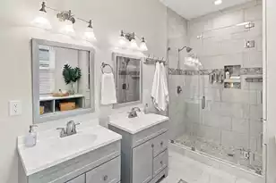 880 Trent St, Charleston, SC 29414 - Photo 17
