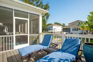 1534 Lakeshore Dr N, Mount Pleasant, SC 29466 - Photo 63