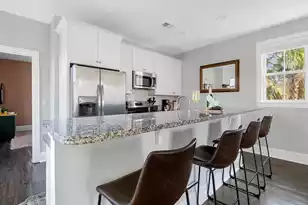 162 Spring St, Charleston, SC 29403 - Photo 17