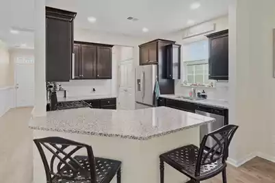581 Yellow Leaf Lane, Summerville, SC 29486 - Photo 9