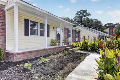 105 Ewell Court, Summerville, SC 29486 - Photo 9
