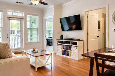 2000 Belle Isle Avenue #Unit 101, Mount Pleasant, SC 29464 - Photo 3