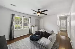 114 Lisa Dr, Summerville, SC 29485 - Photo 5