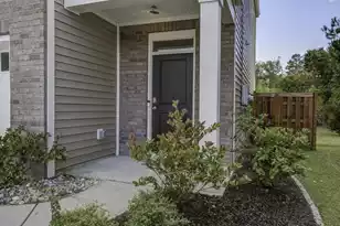 827 Kirby Ct, Charleston, SC 29414 - Photo 5