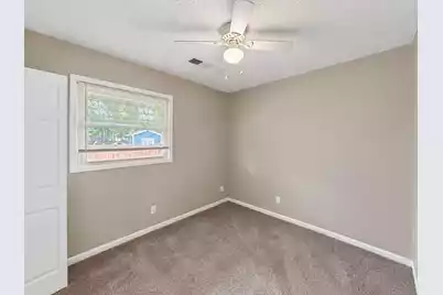 385 Price Street, Goose Creek, SC 29445 - Photo 5