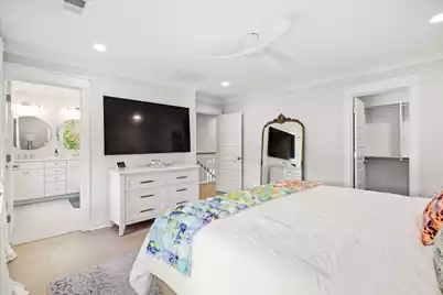 1025 Avenue Of Oaks, Charleston, SC 29407 - Photo 23