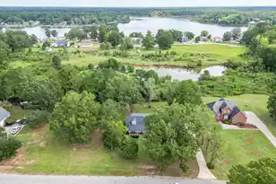 1459 Tennis Ln, Summerton, SC 29148 - Photo 3