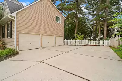 1003 Crooked Oak Road, Summerville, SC 29485 - Photo 17
