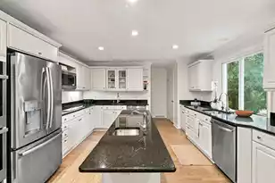 345 Confederate Cir, Charleston, SC 29407 - Photo 13