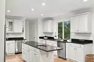 345 Confederate Cir, Charleston, SC 29407 - Photo 9