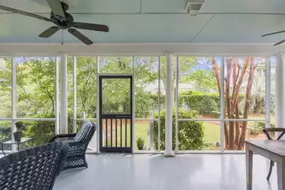 301 Bennett Street, Mount Pleasant, SC 29464 - Photo 15