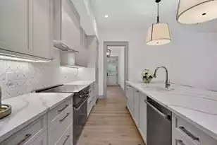 531 Helmsman St, Charleston, SC 29492 - Photo 11
