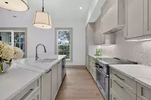 531 Helmsman St, Charleston, SC 29492 - Photo 13