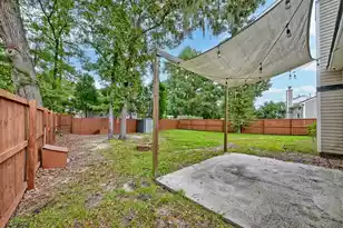 8608 Hickory Creek Ct, North Charleston, SC 29420 - Photo 9