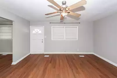 1520 Avalon Circle N, Charleston, SC 29407 - Photo 9
