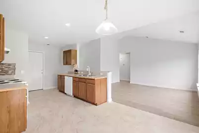 265 Avonshire Drive, Summerville, SC 29483 - Photo 11